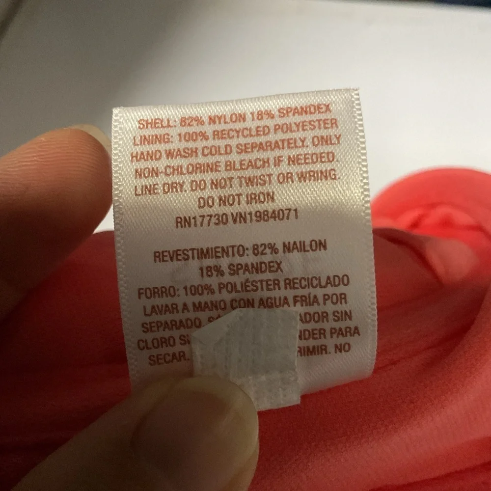 Shade & Shore nwot flaws